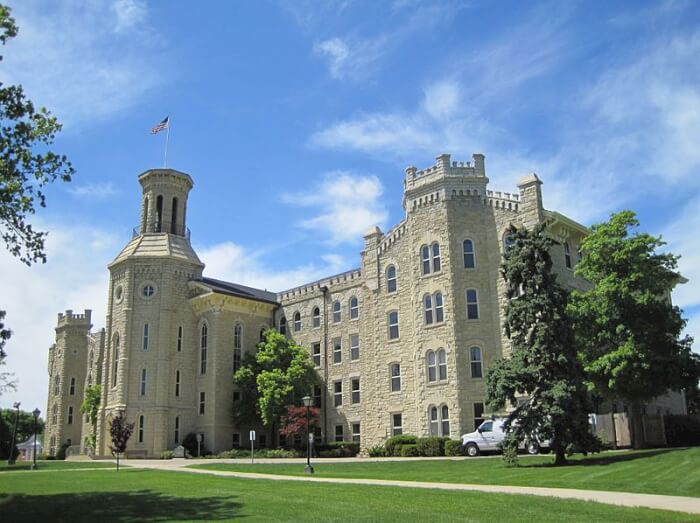 50 Great Value Colleges for Urban Studies 2016