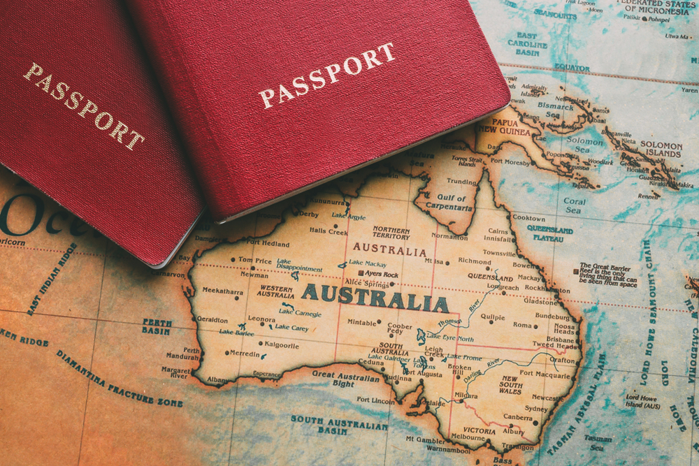 Australia closed to tourists until 2022